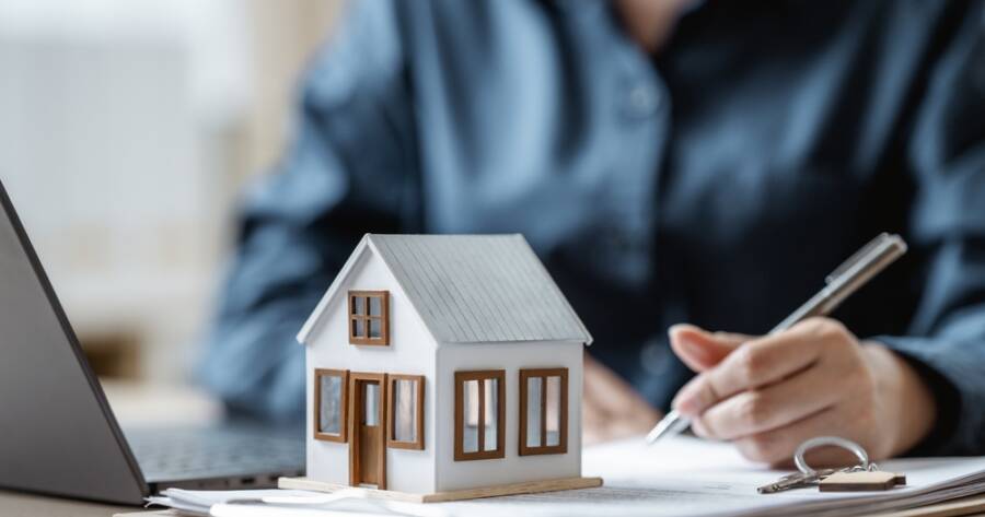 How Do Interest Rates Impact Home Loans?